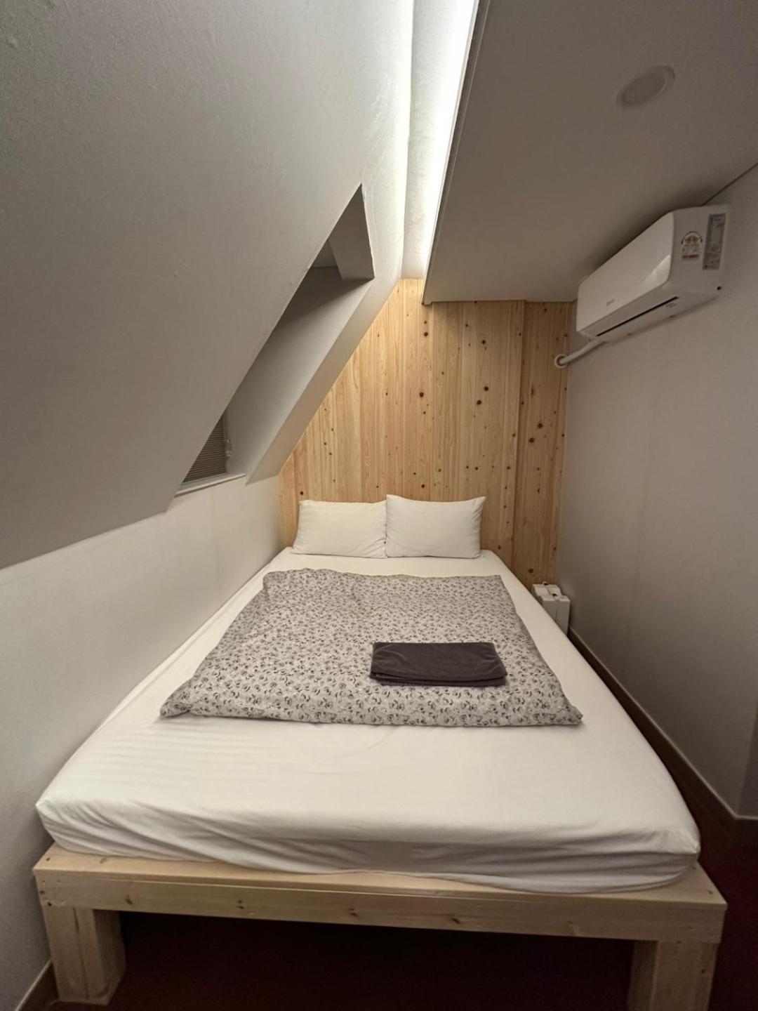 Insadong R Guesthouse Seoul Exterior photo
